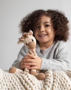 Toft haakpakket Caitlin de Giraffe - Afbeelding 4